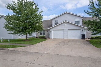 2612-2614-2614 Northampton Dr in Columbia, MO - Building Photo - Building Photo