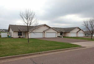 Prairie View in Eau Claire, WI - Building Photo