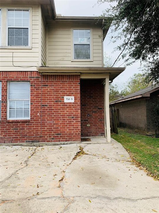 3746 Lehall St in Houston, TX - Building Photo