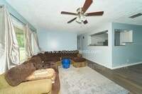 1783 N Avon Ave photo'