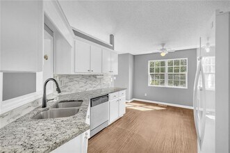 226 Ashland Creek Ct in Lawrenceville, GA - Building Photo - Building Photo