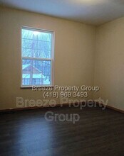 514 Clyde St in Youngstown, OH - Building Photo - Building Photo