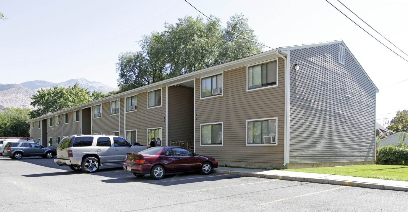 2260 Madison Ave in Ogden, UT - Building Photo