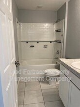 3012 51st St W in Lehigh Acres, FL - Foto de edificio - Building Photo