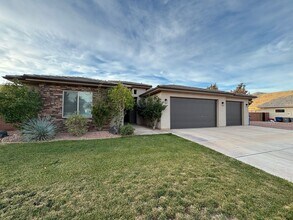 410 E 3975 S in Washington, UT - Building Photo - Building Photo