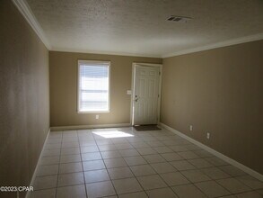 1420 New York Ave in Lynn Haven, FL - Building Photo - Building Photo