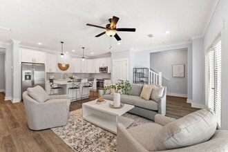 100 Beach Dr in Destin, FL - Building Photo - Building Photo