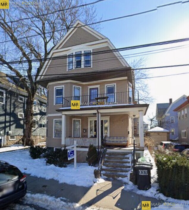 30 Sunset Rd in Somerville, MA - Building Photo