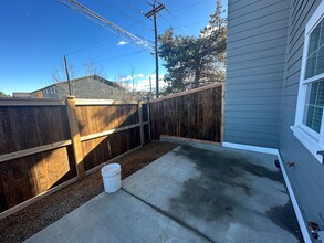 61524 SE Jennifer Ln in Bend, OR - Building Photo - Building Photo