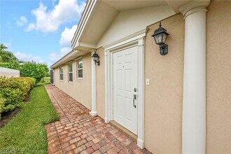 7146 Marconi Ct in Naples, FL - Building Photo - Building Photo