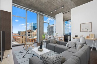 JeffJack Apartments in Chicago, IL - Foto de edificio - Building Photo