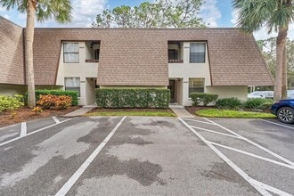 4602 Ringwood Meadow in Sarasota, FL - Building Photo - Building Photo