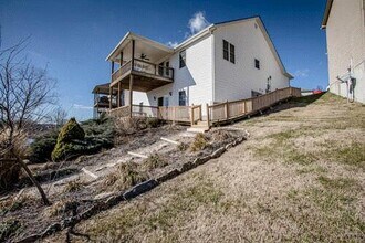 205 Palmer Dr in Frankfort, KY - Building Photo - Building Photo