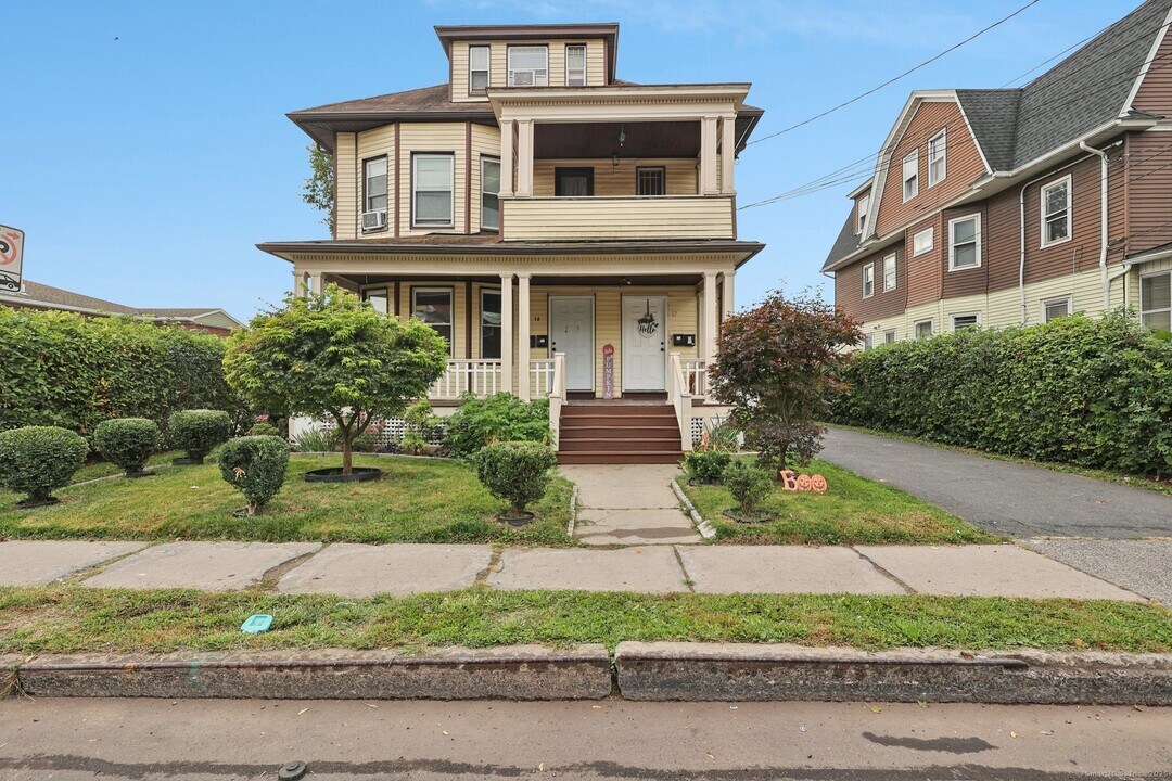 15 Mountford St in Hartford, CT - Building Photo