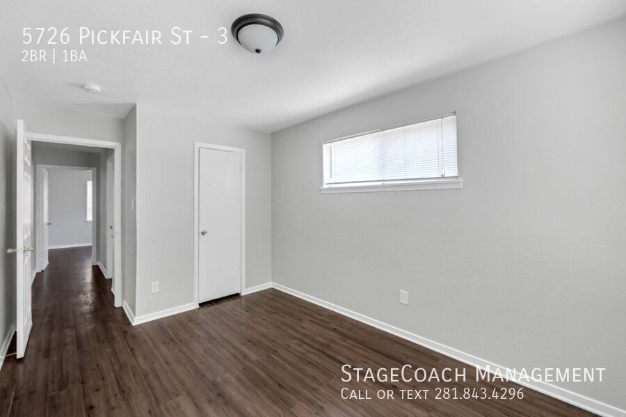 5726 Pickfair St in Houston, TX - Building Photo
