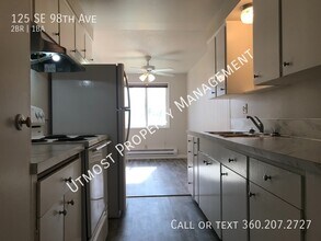 125 SE 98th Ave in Vancouver, WA - Building Photo - Building Photo