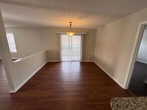 521 Spring Forest Rd in Greenville, NC - Building Photo - Building Photo