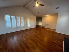 5221 84th St in Lubbock, TX - Building Photo - Building Photo