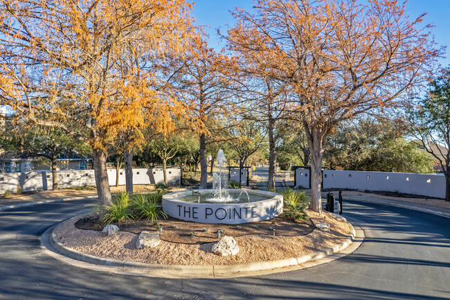 Heritage Park Condos in Austin, TX - Building Photo - Building Photo