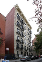 227-229 Waverly Pl Apartments