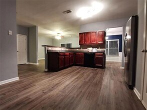 1270 Red Cedar Trail in Suwanee, GA - Building Photo - Building Photo