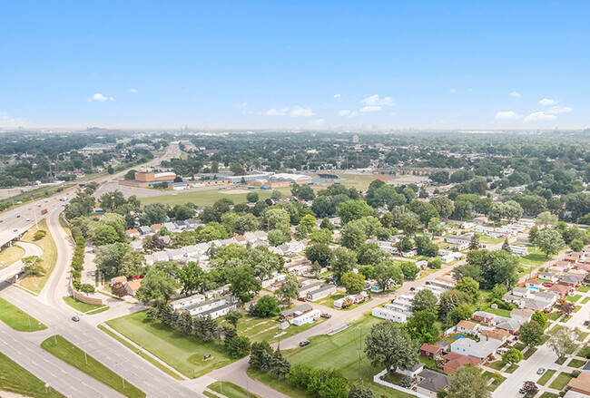 Lincoln Park Mobile Home Village in Lincoln Park, MI - Building Photo - Building Photo