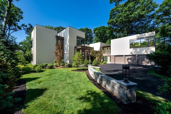 property at 23 Thoreau Rd