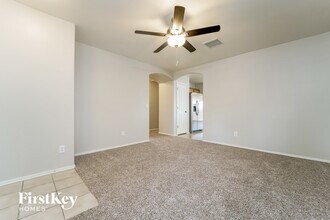 2046 Silver Grass Pl in Tucson, AZ - Building Photo - Building Photo