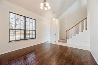 817 Kentucky Derby Ln in Fort Worth, TX - Building Photo - Building Photo