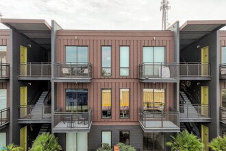 Freight Yard in Tallahassee, FL - Building Photo - Building Photo
