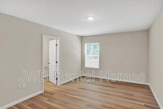 9475 Valerie St in Jacksonville, FL - Building Photo - Building Photo