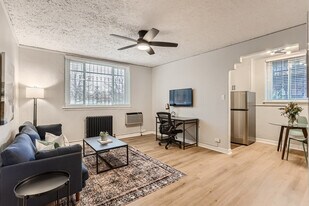 1666 Detroit St in Denver, CO - Building Photo