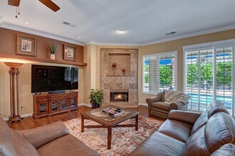 54 Camino Real in Rancho Mirage, CA - Building Photo - Building Photo