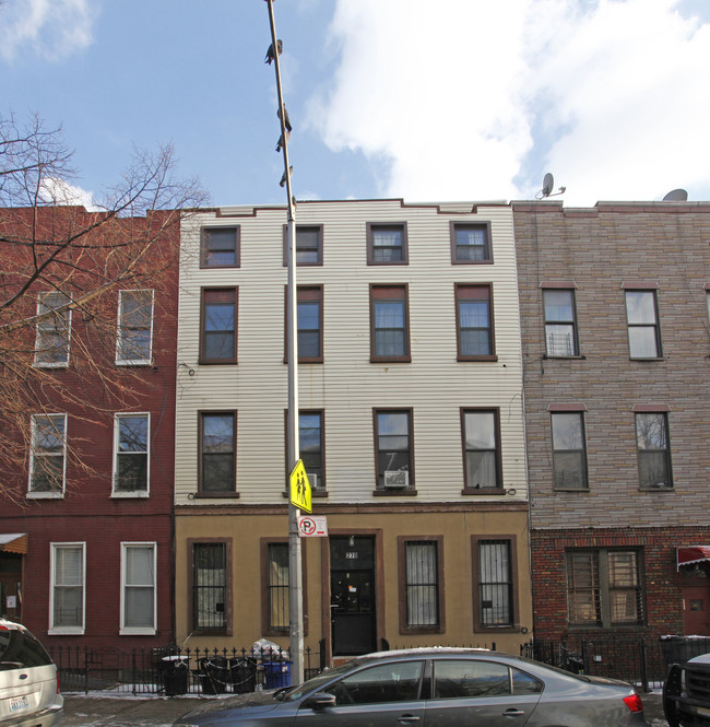 270 Himrod Street Apartments in Brooklyn, NY - Building Photo - Building Photo