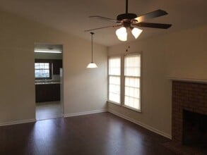 3553 Texas Rd in Florence, SC - Foto de edificio - Building Photo