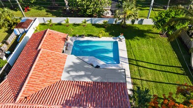 1318 NW 4th St in Boca Raton, FL - Building Photo - Building Photo