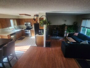 991 Oakwood Dr in Castle Rock, CO - Building Photo - Building Photo