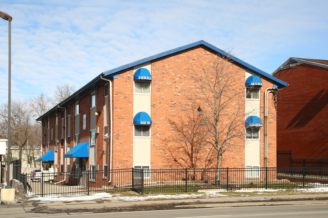 Ferris Manor in Lansing, MI - Building Photo