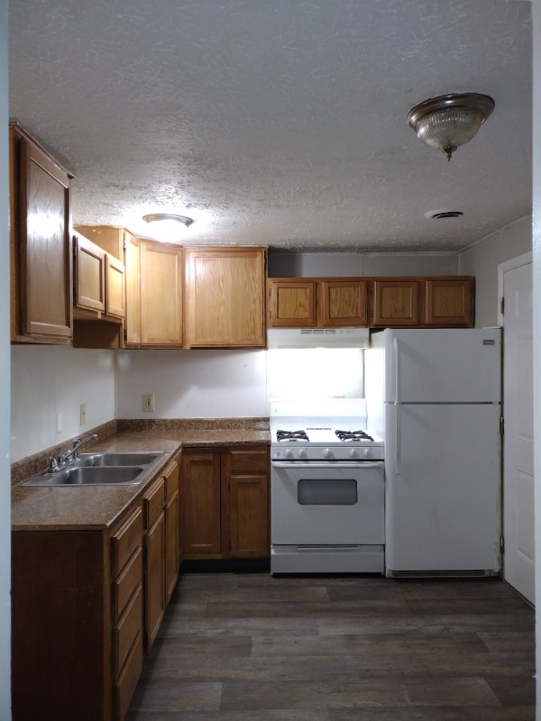 1085 Catskill Dr in Akron, OH - Building Photo - Building Photo