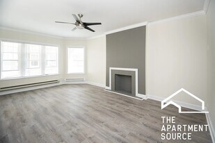 327 Kedzie St, Unit 2 in Evanston, IL - Building Photo