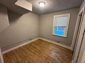 1216 Hughitt Ave in Superior, WI - Building Photo - Building Photo