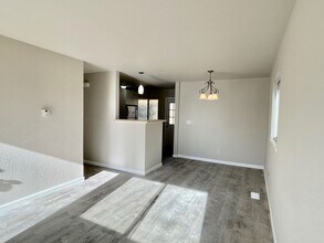 2137 Frontier Dr in Colorado Springs, CO - Building Photo - Building Photo