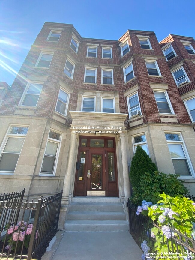 52 Queensberry St, Unit 7 in Boston, MA - Building Photo - Building Photo