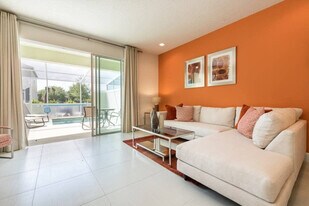 1423 Retreat Cir in Clermont, FL - Building Photo