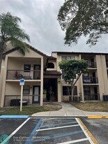 4481 W McNab Rd in Pompano Beach, FL - Building Photo