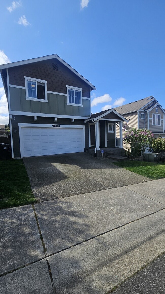 2420 193rd St E in Spanaway, WA - Building Photo - Building Photo