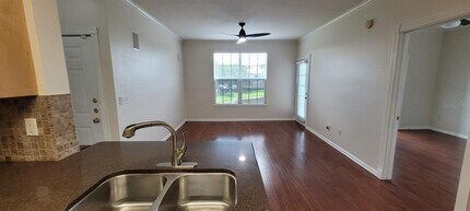 14328 Fredricksburg Dr in Orlando, FL - Building Photo - Building Photo