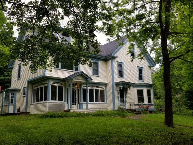 property at 150 View St