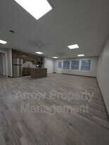 407 H St in Hamburg, IA - Building Photo