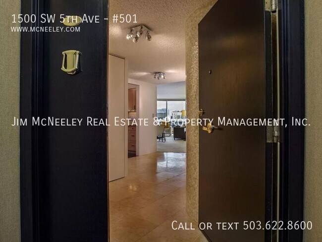 1500 SW 5th Ave in Portland, OR - Foto de edificio - Building Photo